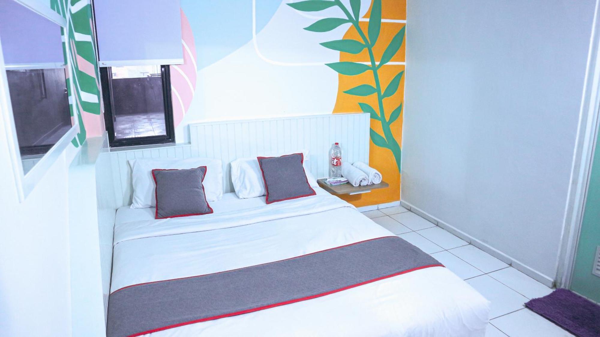 Collection O Tunas Plaza Residence Bekasi Esterno foto