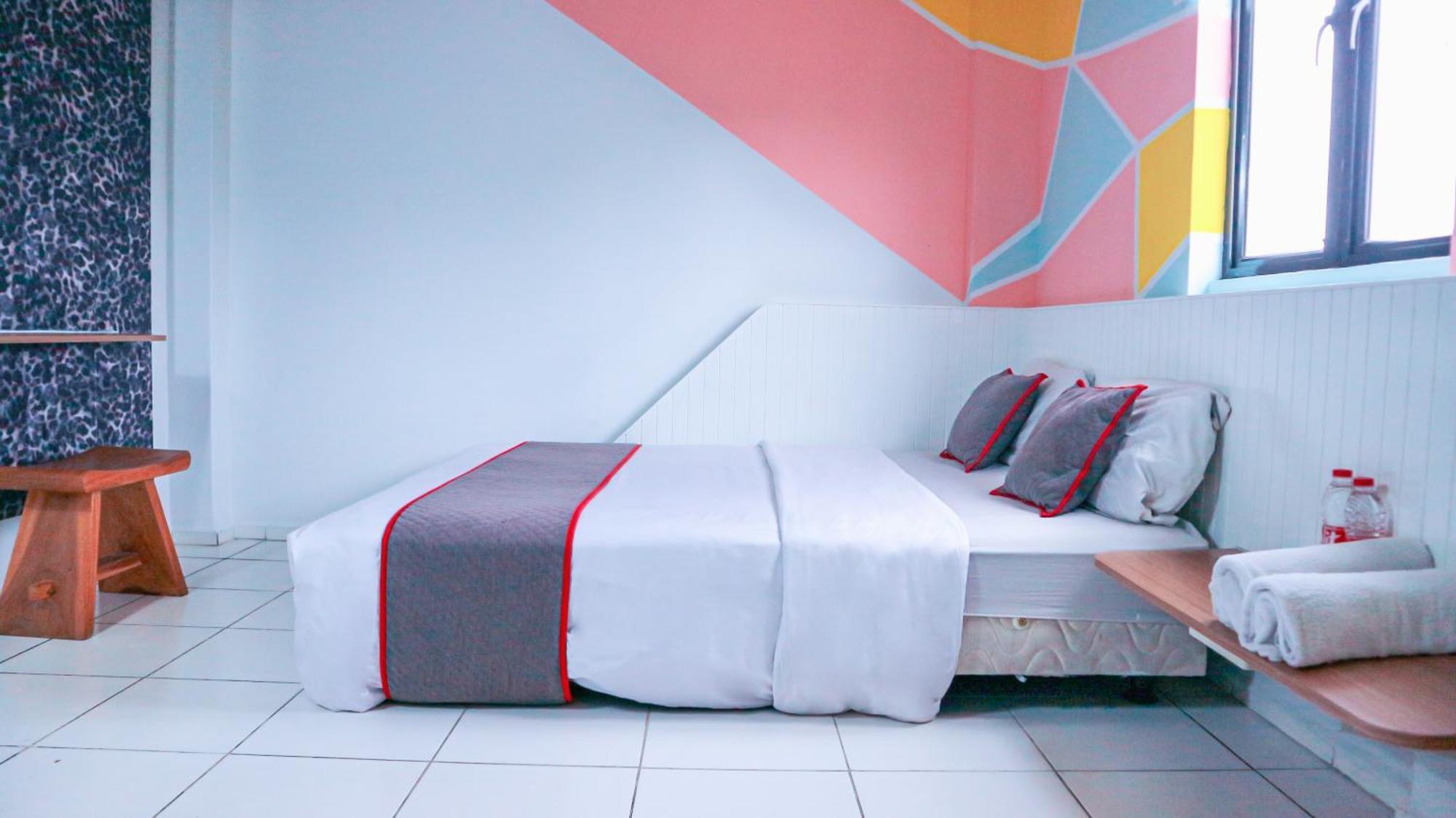 Collection O Tunas Plaza Residence Bekasi Esterno foto
