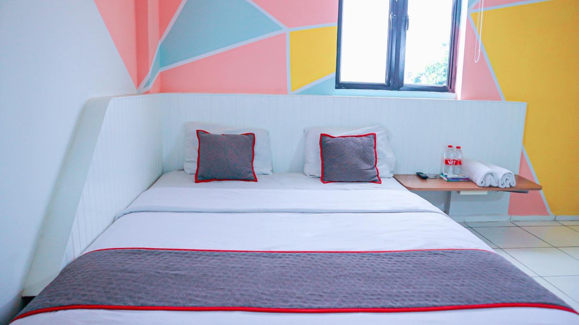 Collection O Tunas Plaza Residence Bekasi Esterno foto